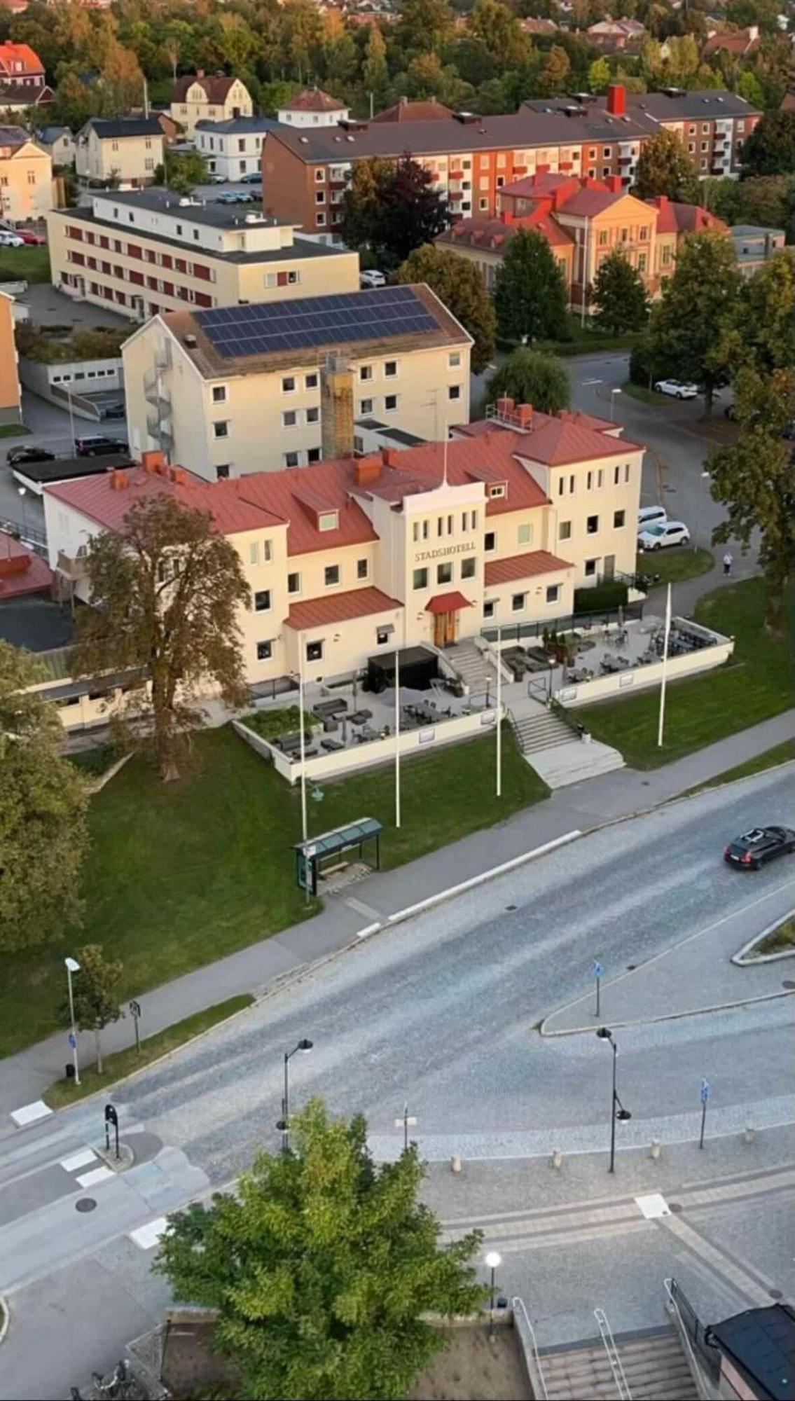 Mjoelby Stadshotell Exterior photo